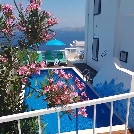 Sunset With Private Pool In Bodrum Only For Family *